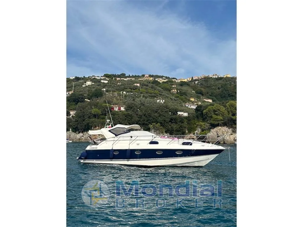 FAIRLINE Targa 39 d'occasion - photo 1