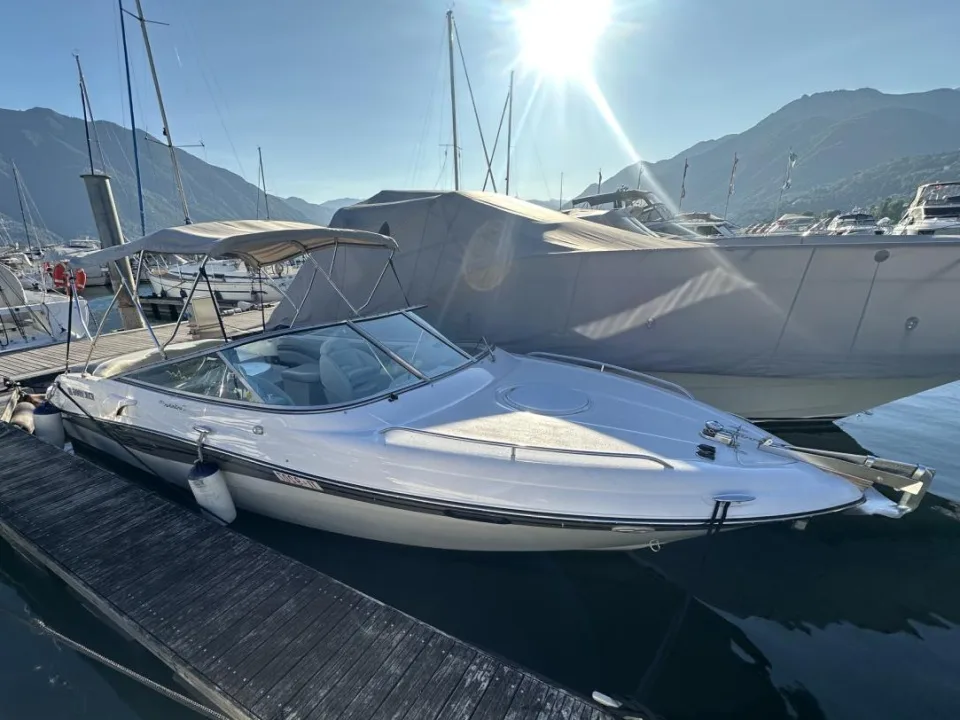 Four Winns 235 Sundowner used - photo 1