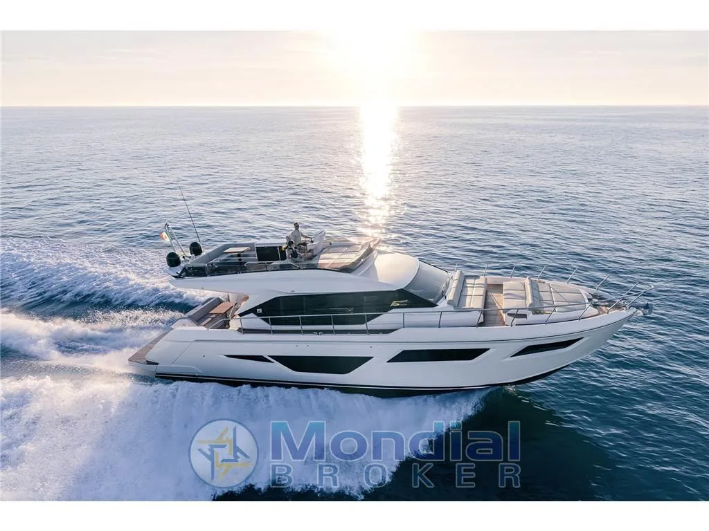Ferretti Yachts 580 usato - foto 1