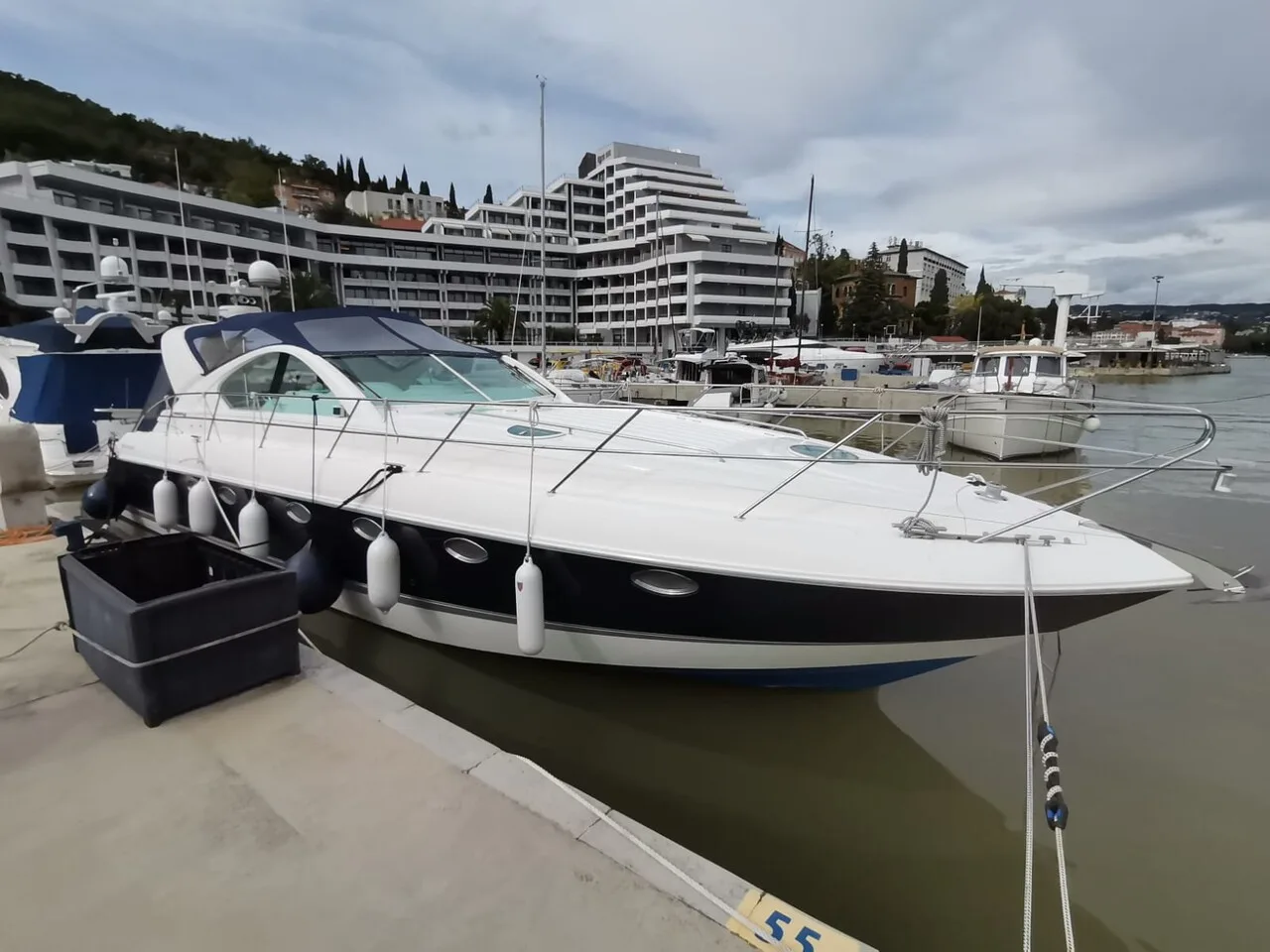 Fairline Targa 48 used - photo 1