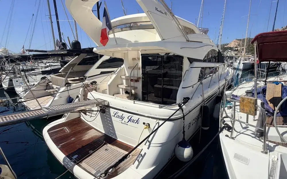 Fairline PHANTOM 40 used - photo 1
