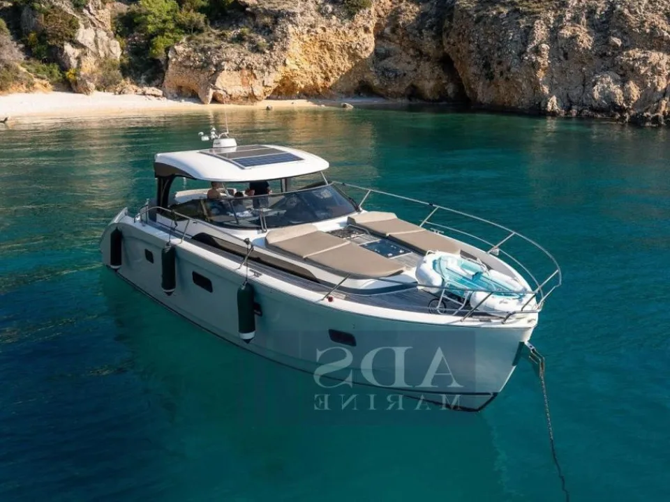 Bavaria DEEP BLUE 46 used - photo 1