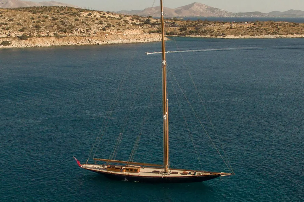Camper & Nicholsons J Class usato - foto 1