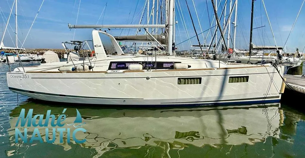 Beneteau OCEANIS 35.1 usato - foto 1