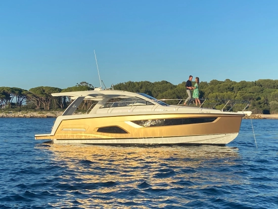 Sealine S390 usato - foto 1