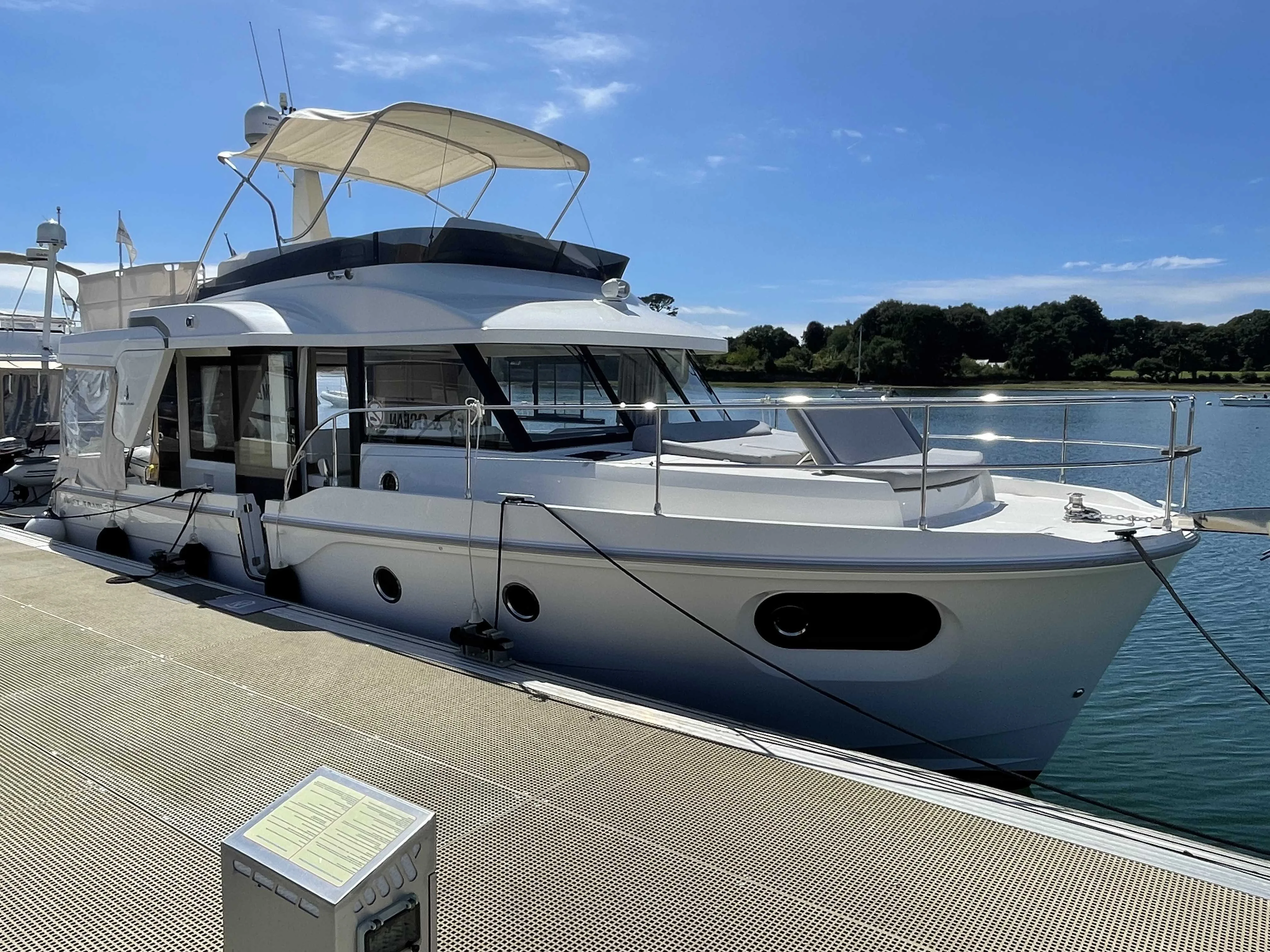 Beneteau SWIFT TRAWLER 41 FLY usato - foto 1