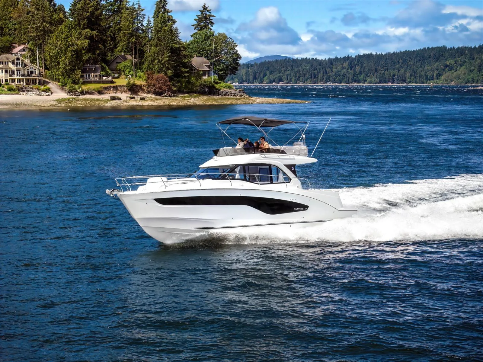 Beneteau Antares 12 fly d'occasion - photo 1
