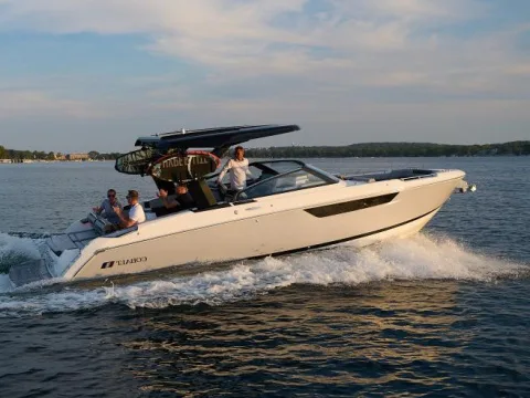 Cobalt R 31 Surf d'occasion - photo 1