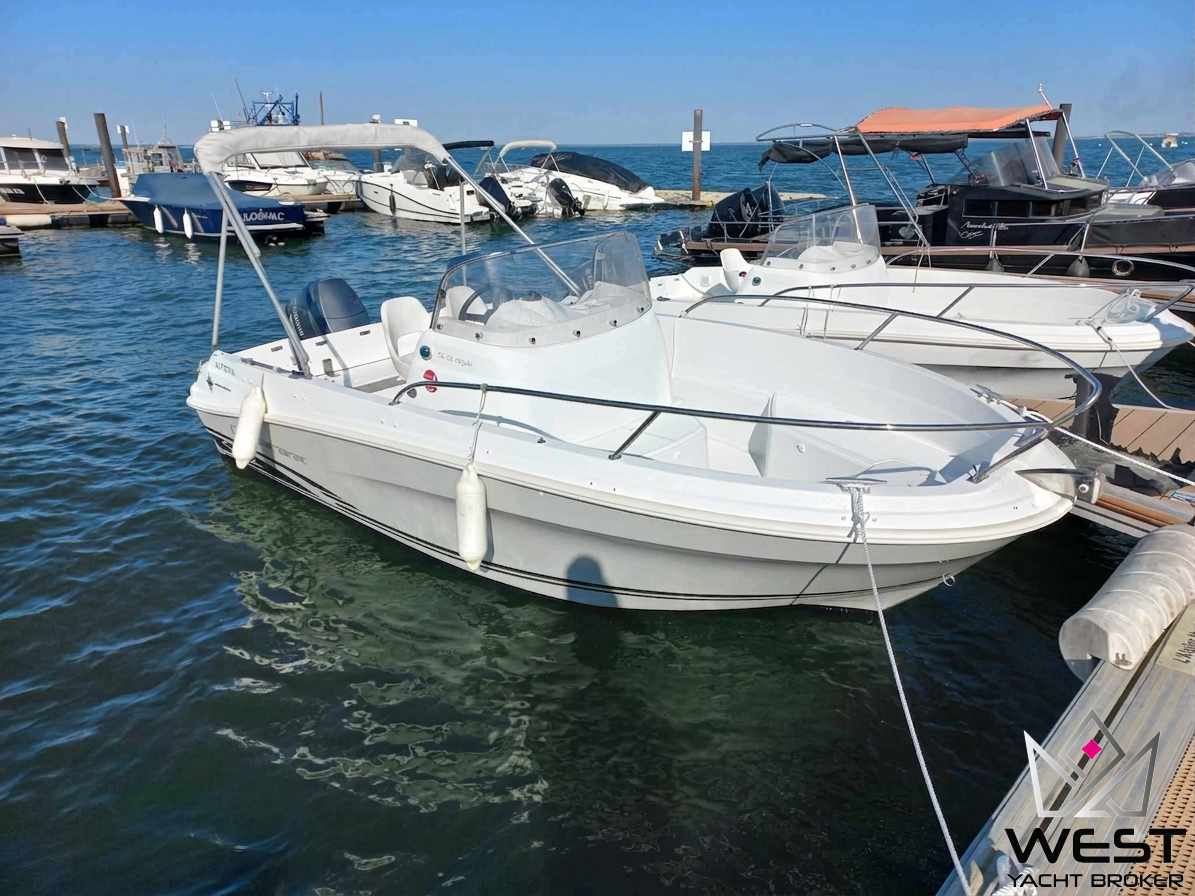 Jeanneau CAP CAMARAT 5.5 CC d'occasion - photo 1