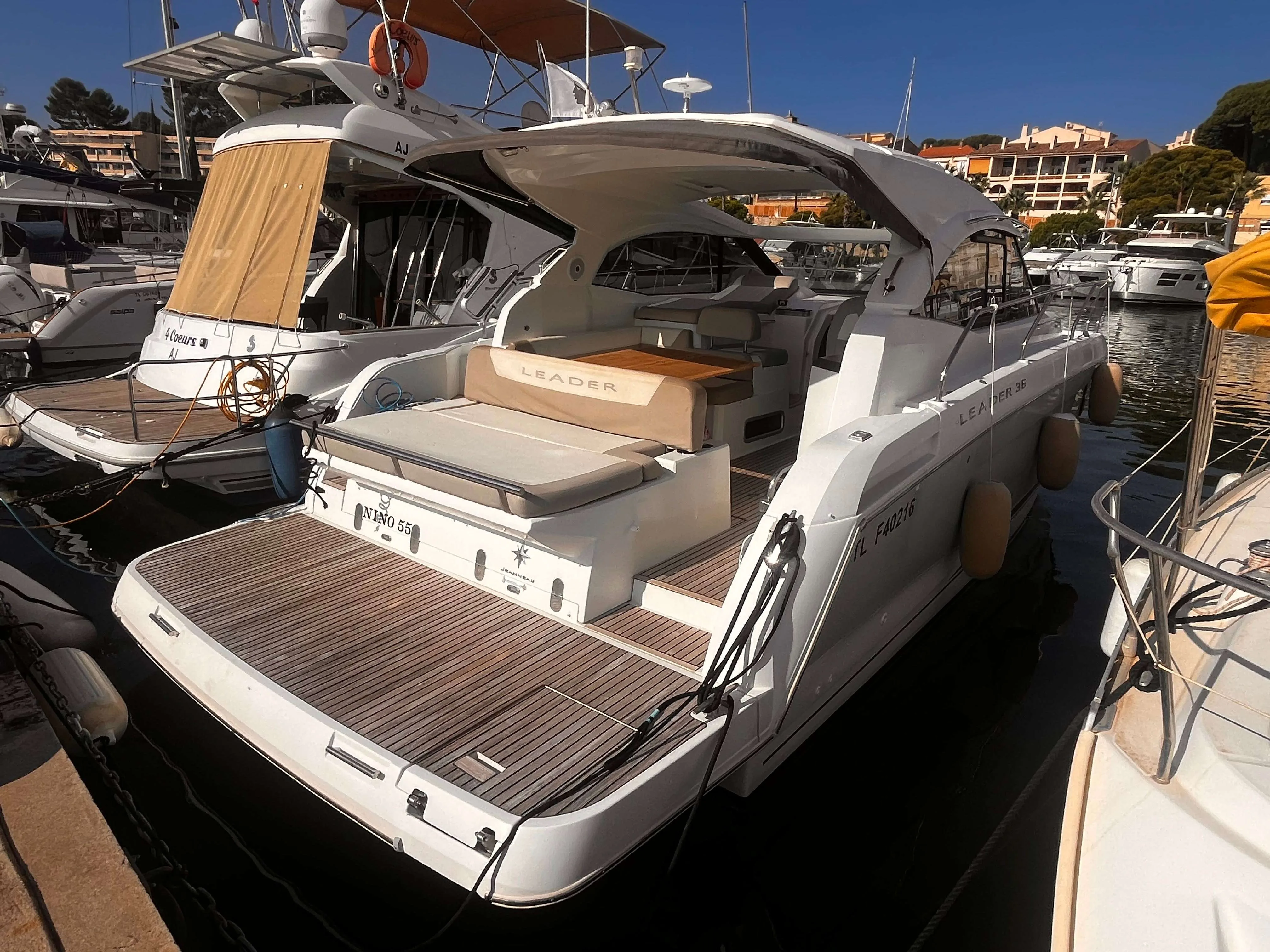 Jeanneau LEADER 36 used - photo 1