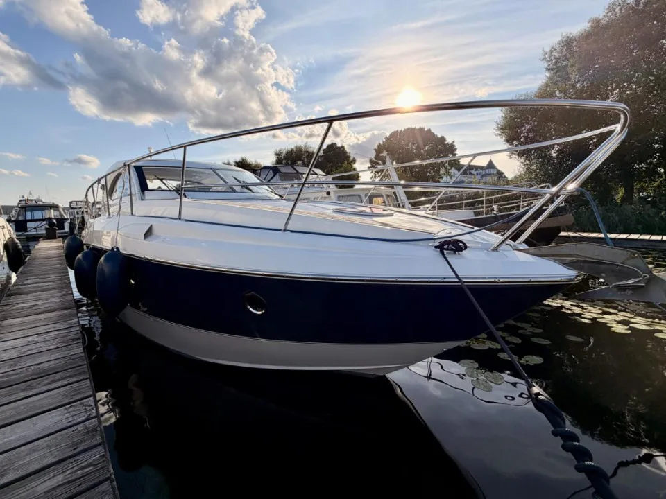 Beneteau Monte Carlo 37 HT usato - foto 1