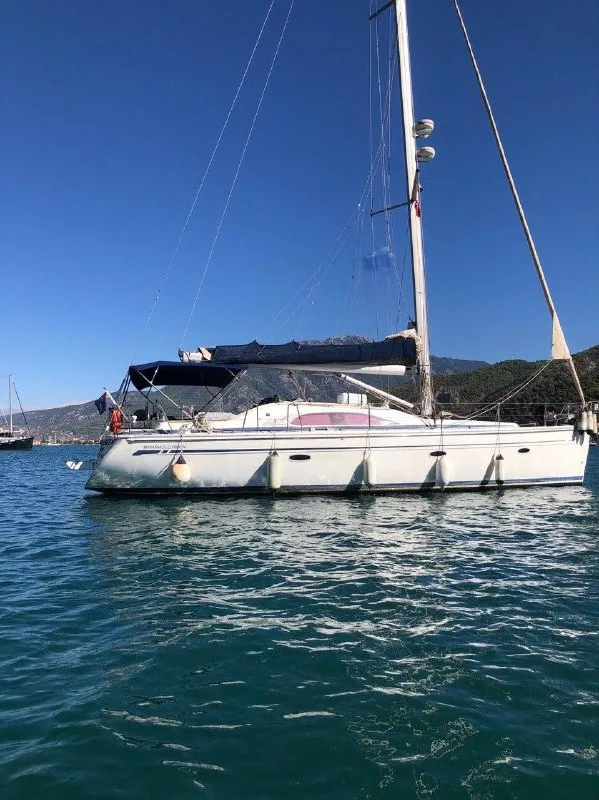 Bavaria Yachts Vision 44 gebraucht - Foto 1