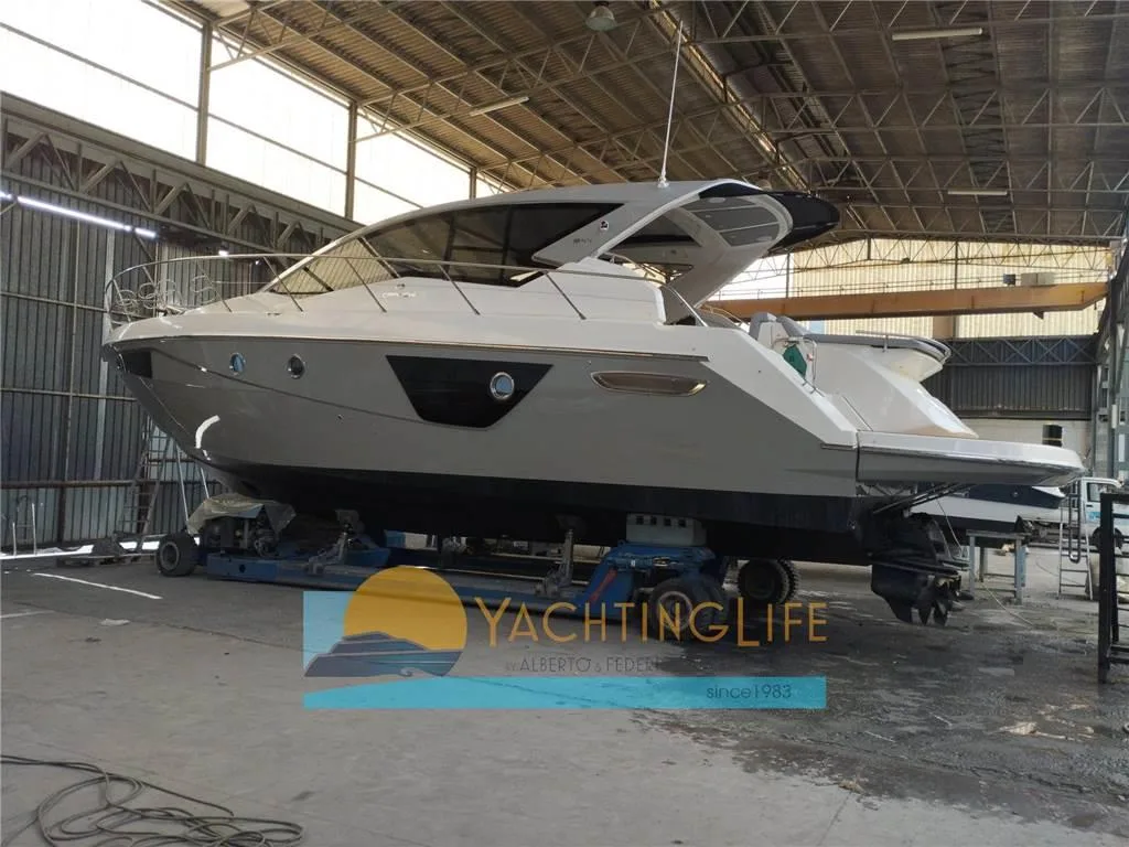 Cranchi M44 HT d'occasion - photo 1