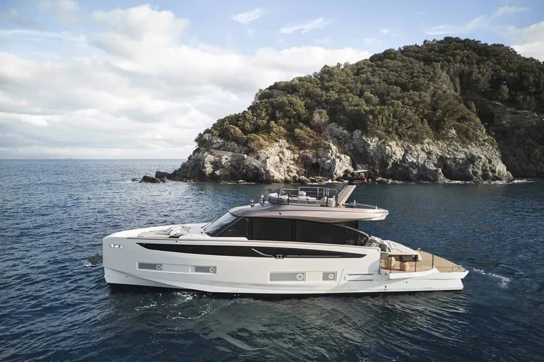Azimut Seadeck 6 Sundeck