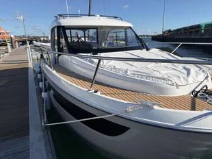 Beneteau Antares 9 V2 OB usato - foto 1