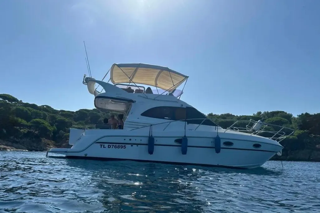 Galeon 330 Fly usato - foto 1
