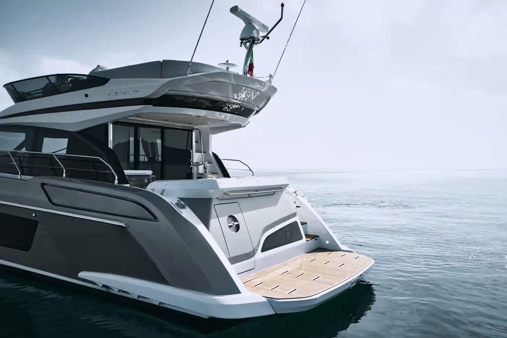 Azimut Fly 53