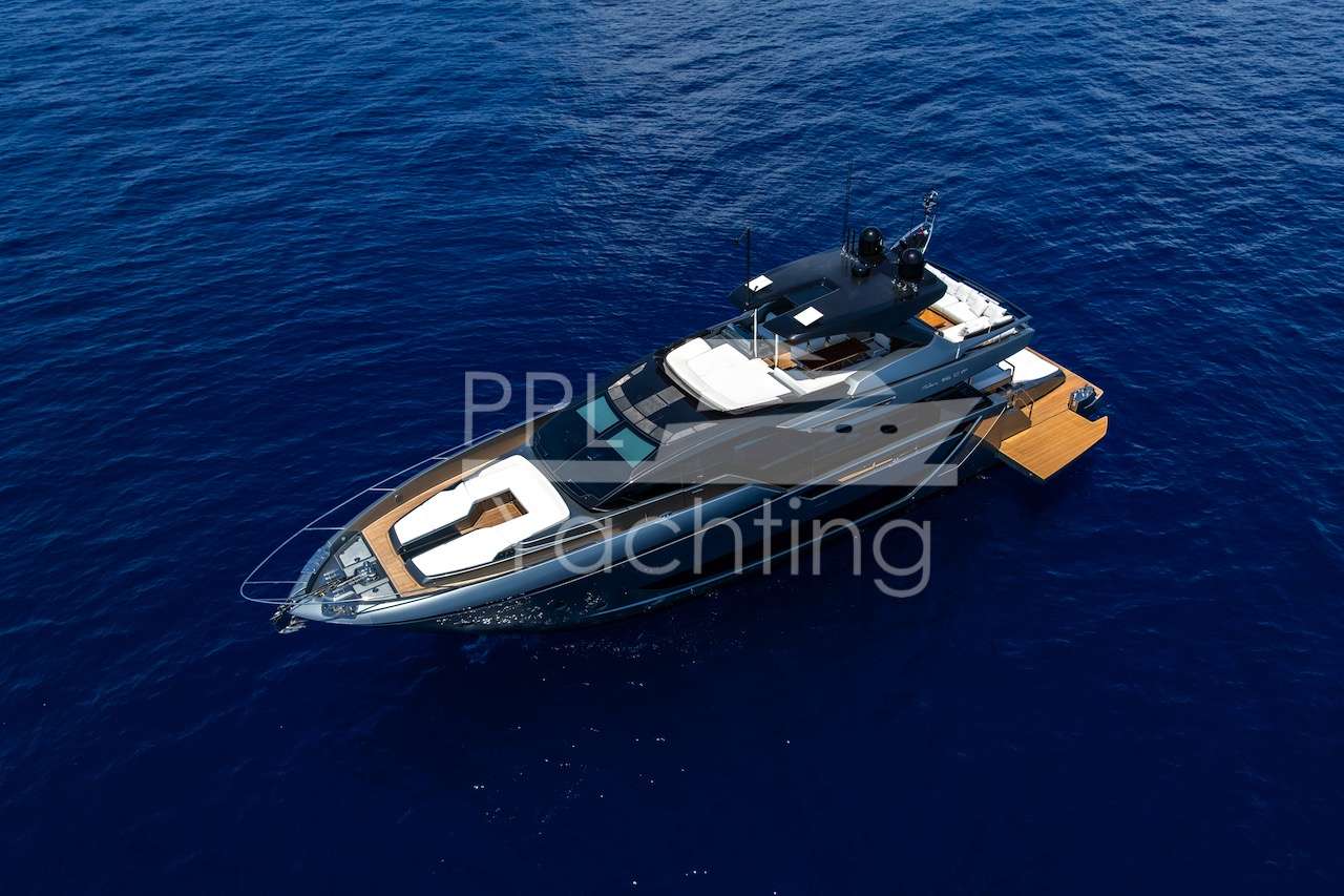 Riva 82' Diva