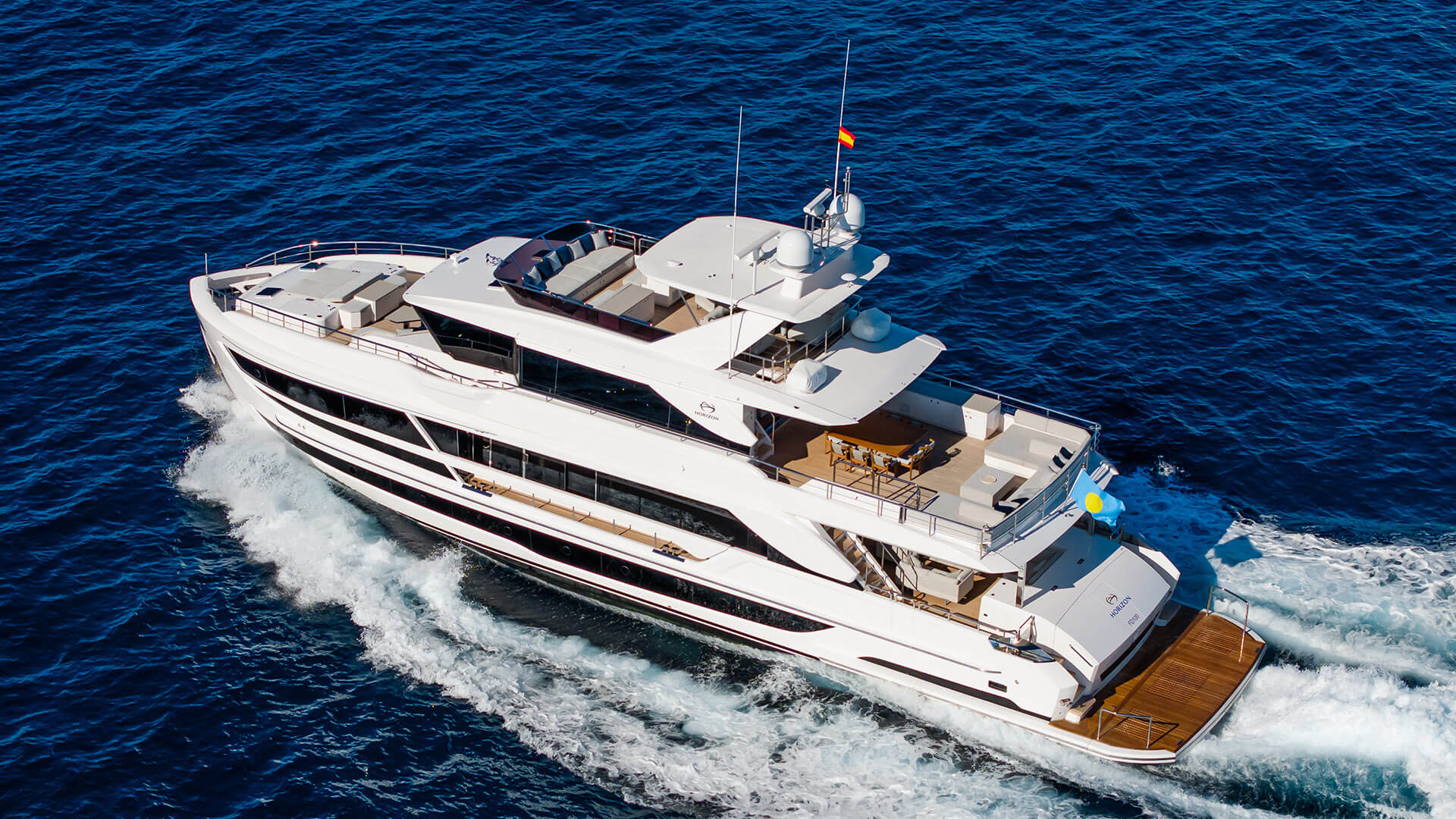 Horizon FD130 Tri-Deck