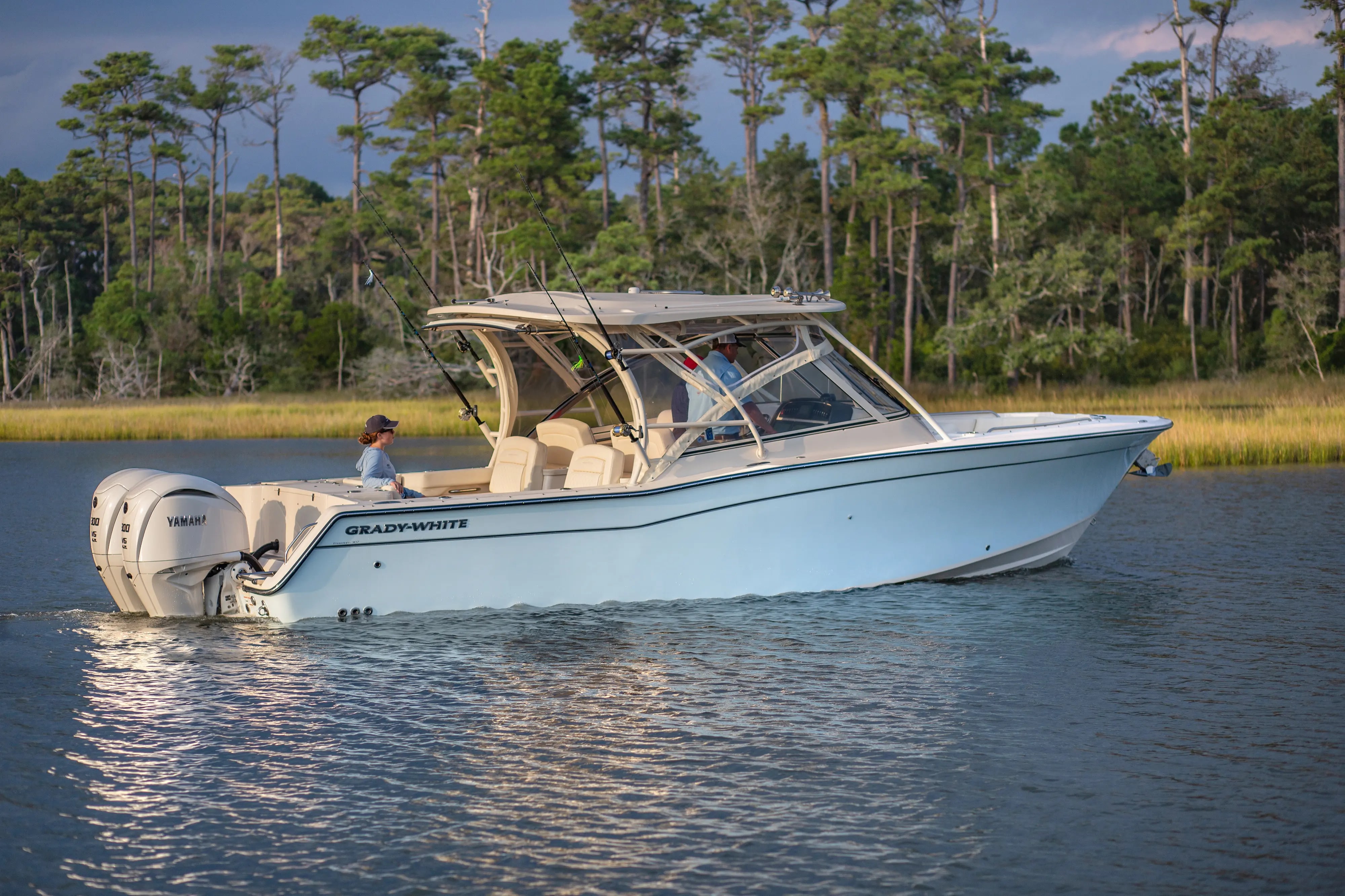 Grady-White Freedom 307