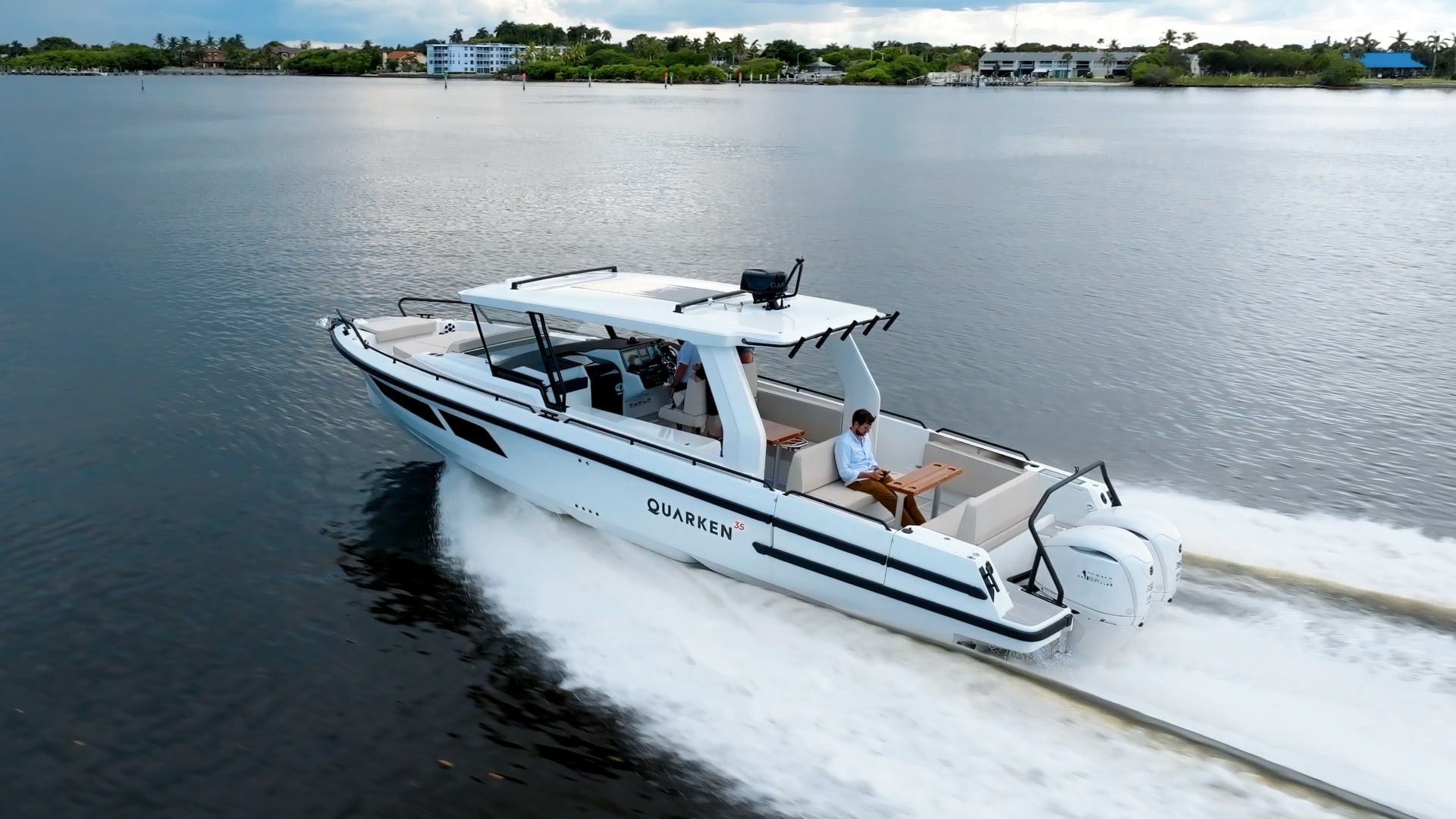 Quarken Boats Quarken 35 Grand Tourer