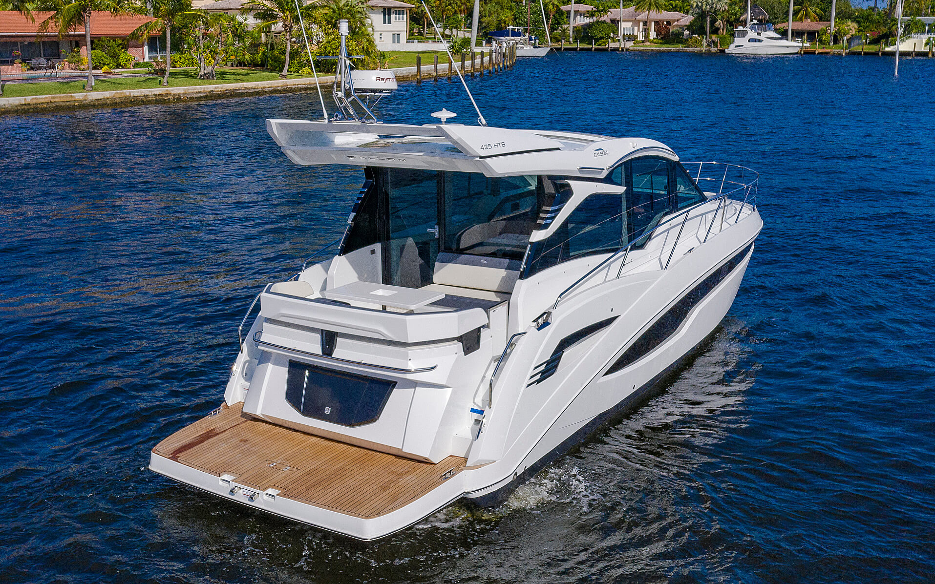 Galeon 425 HTS