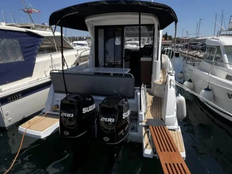 Beneteau Antares 9 OB gebraucht - Foto 1