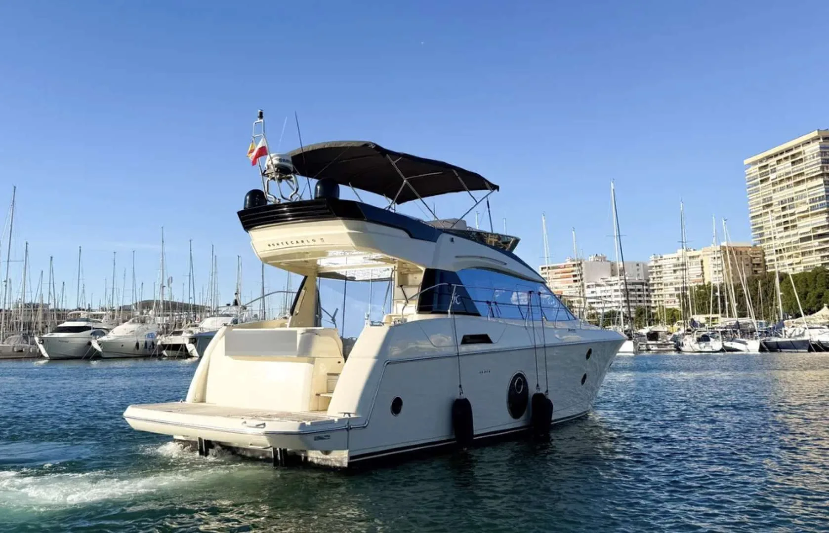 Beneteau MONTE CARLO 5 used - photo 1