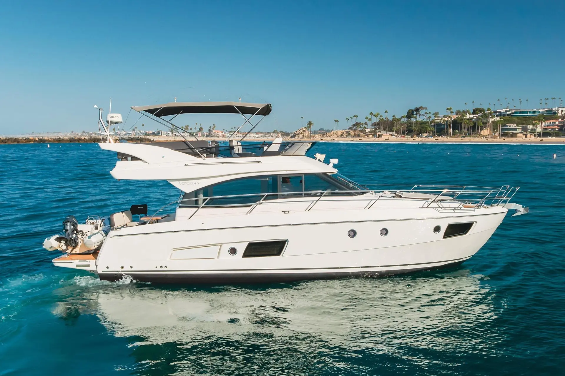 Bavaria Yachts Virtess 420 Fly