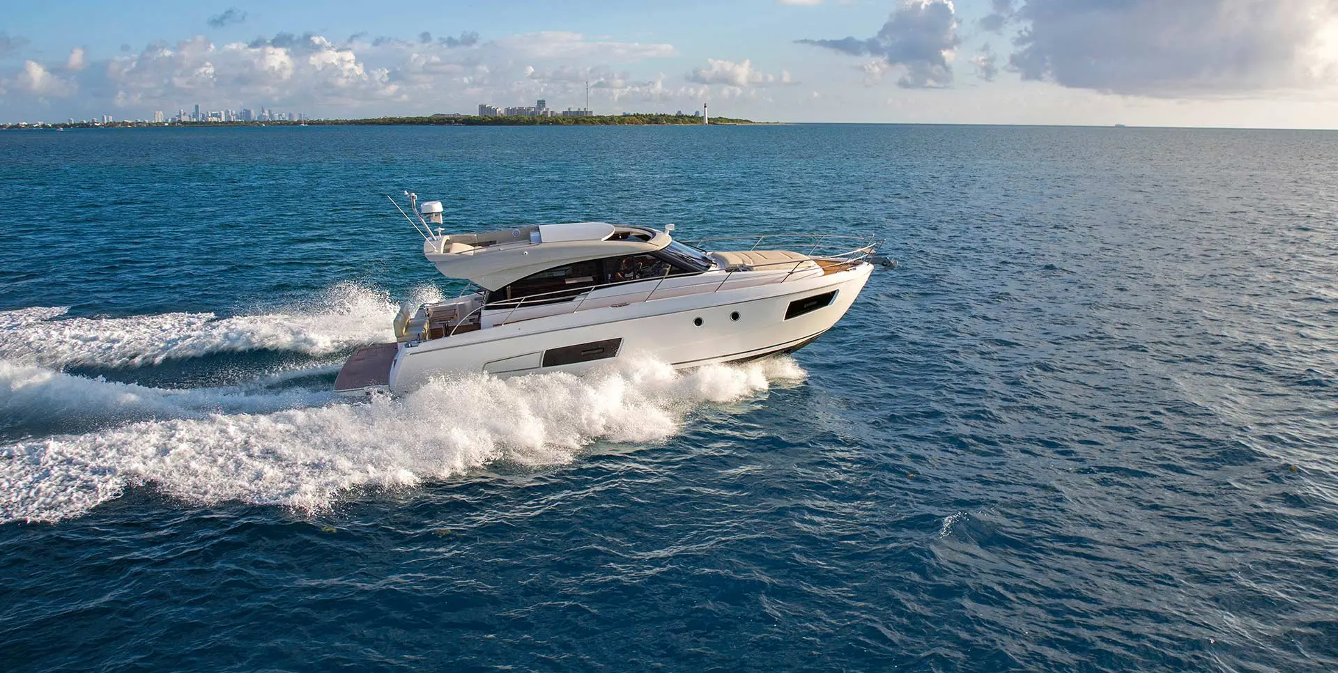 Bavaria Yachts Virtess 420 Coupé