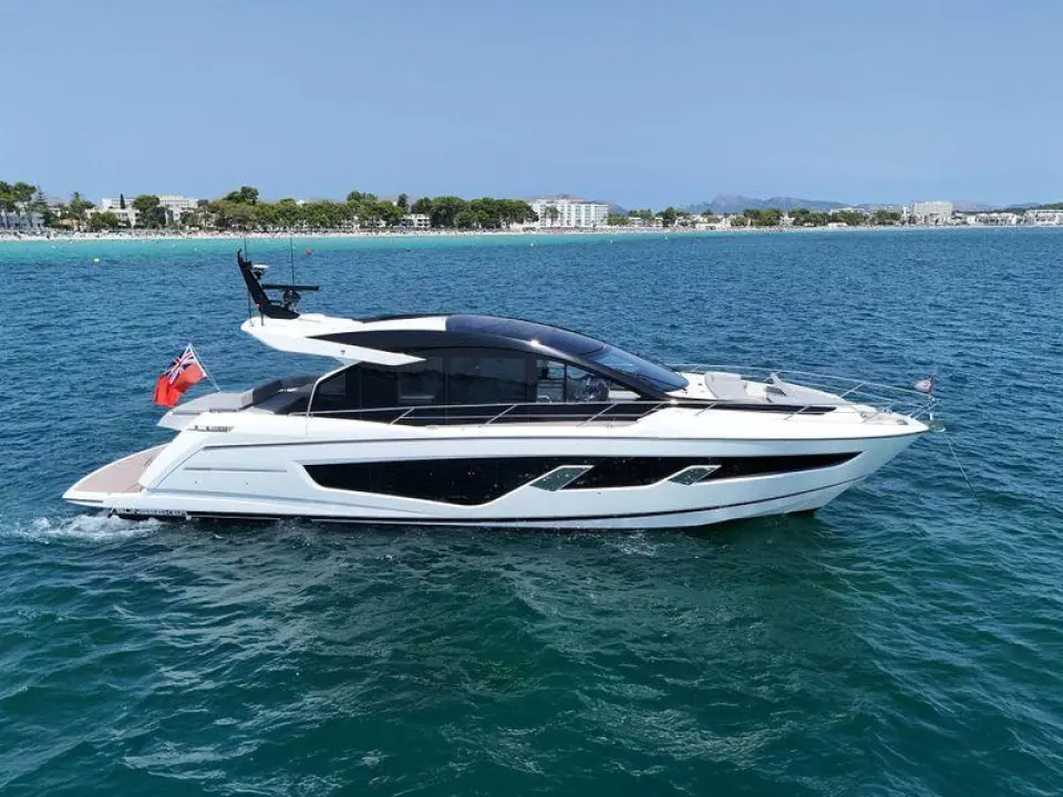 Sunseeker Predator 65