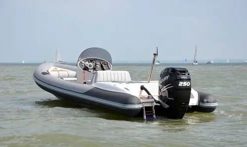 Pascoe Outboard Shuttle 6.00 - 7.40m