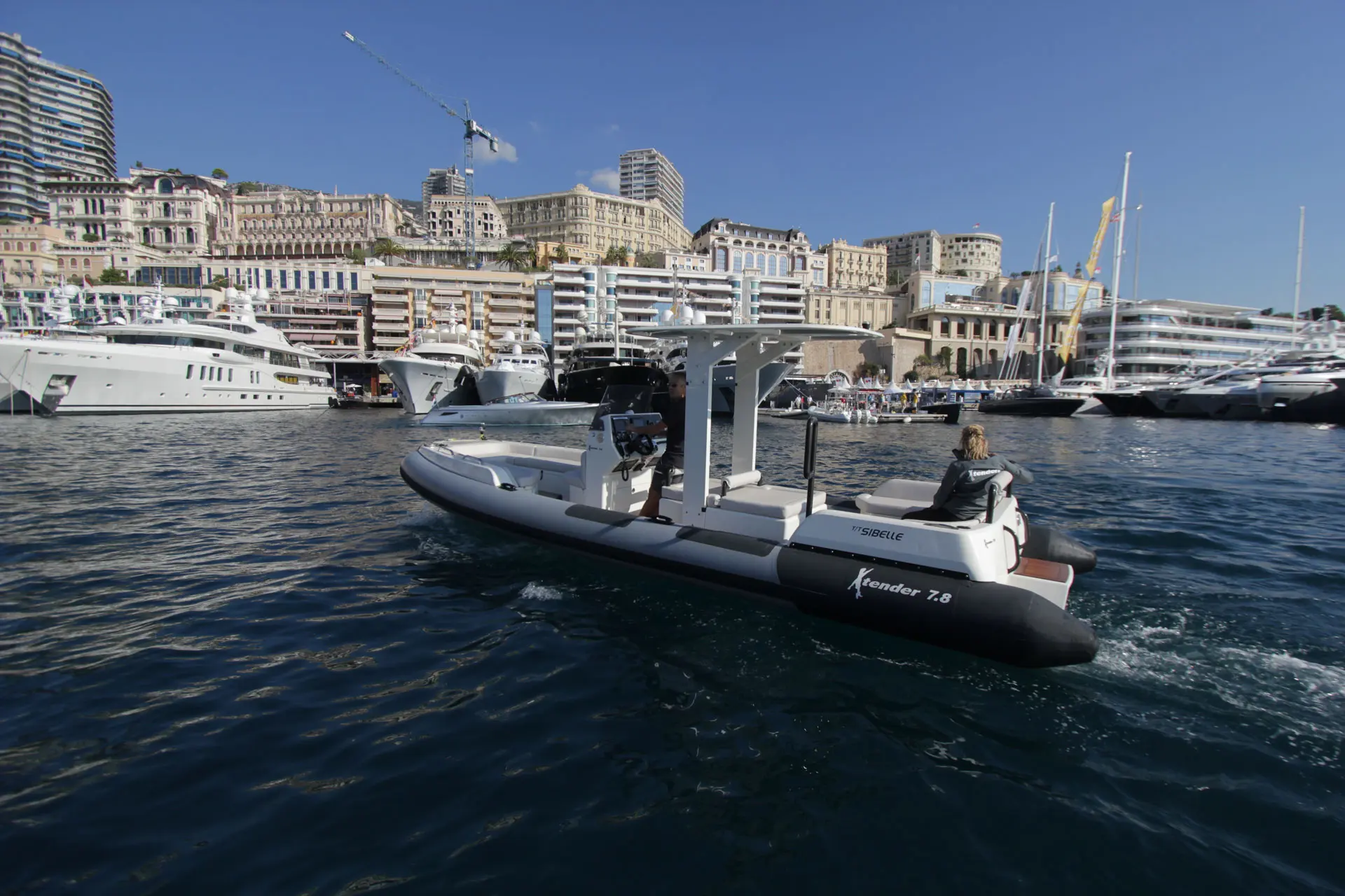 Xtenders 7.8m Peoplecarrier
