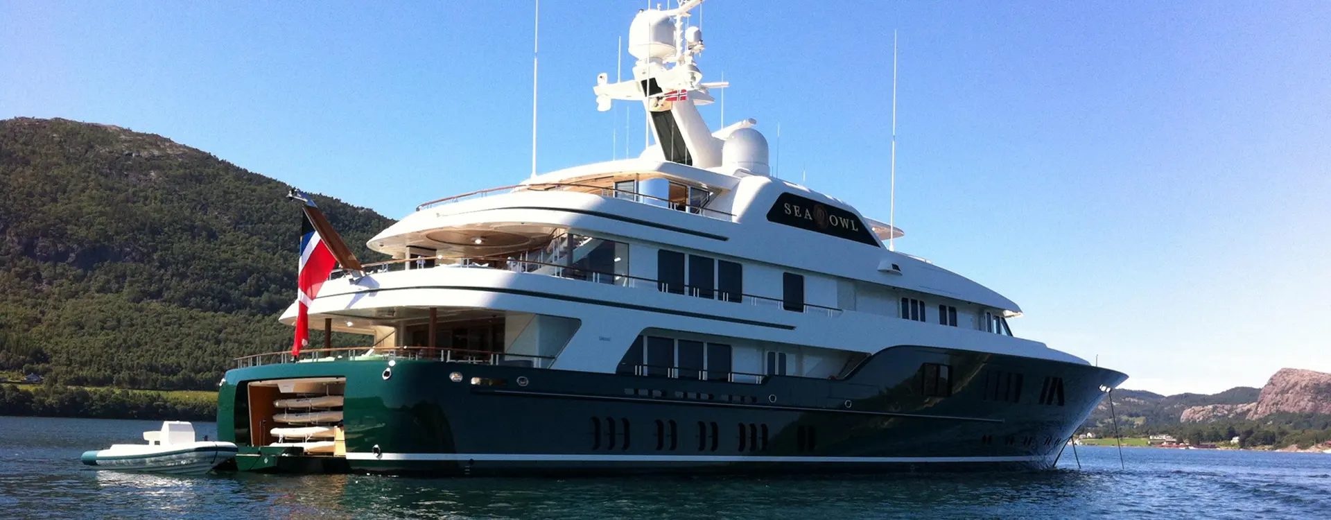 Xtenders 5.2m Work Tender