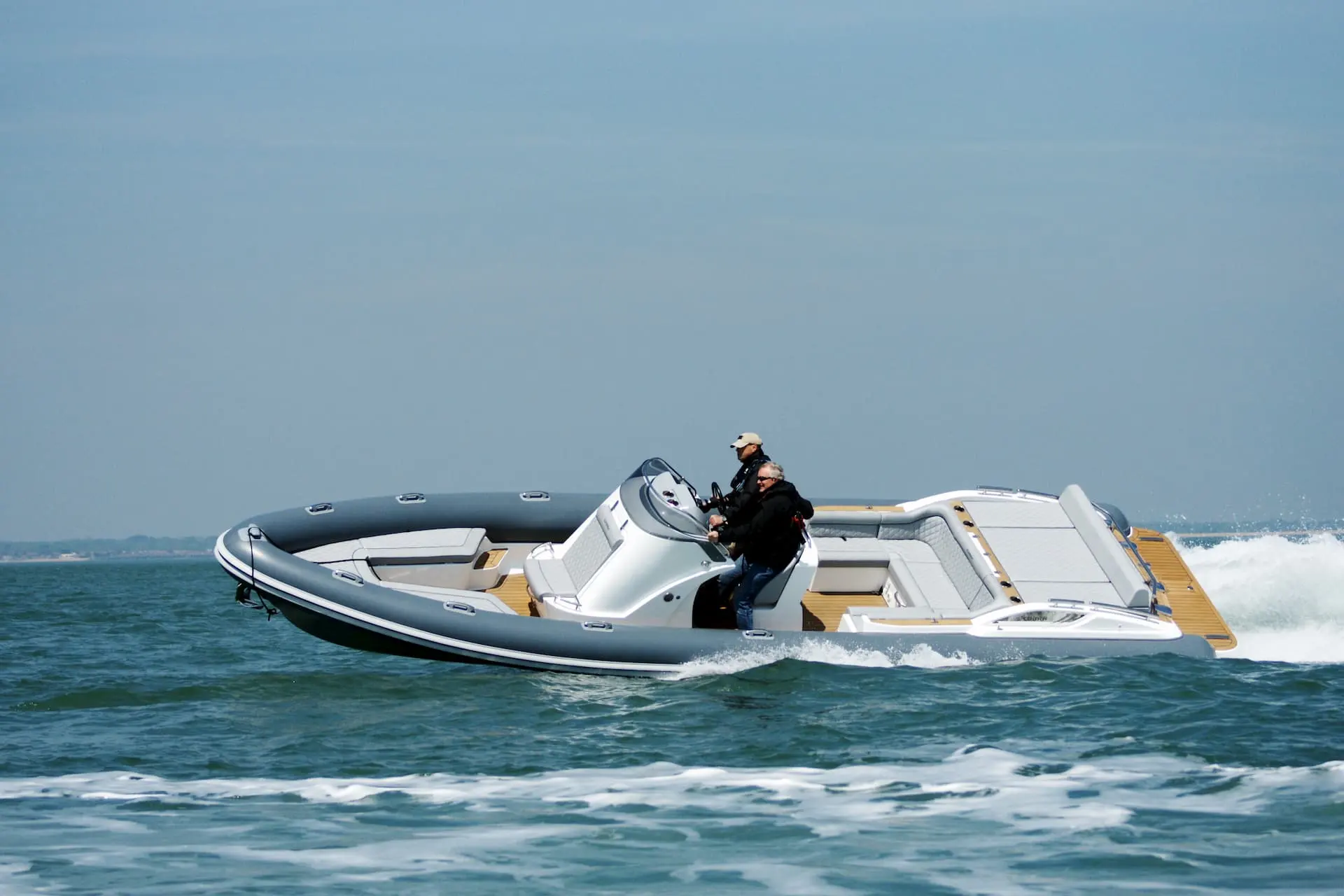 Cobra Ribs Nautique 9.5