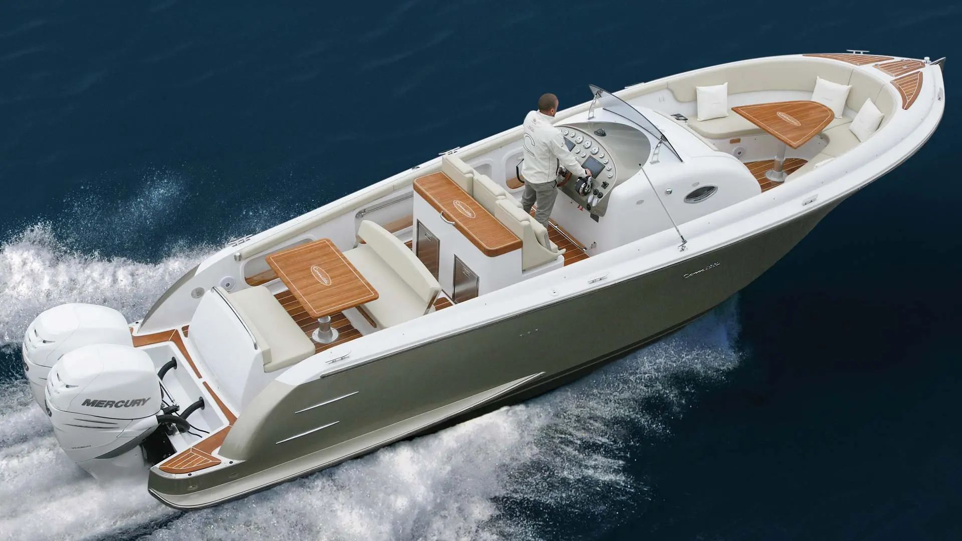 Comitti Isola 33
