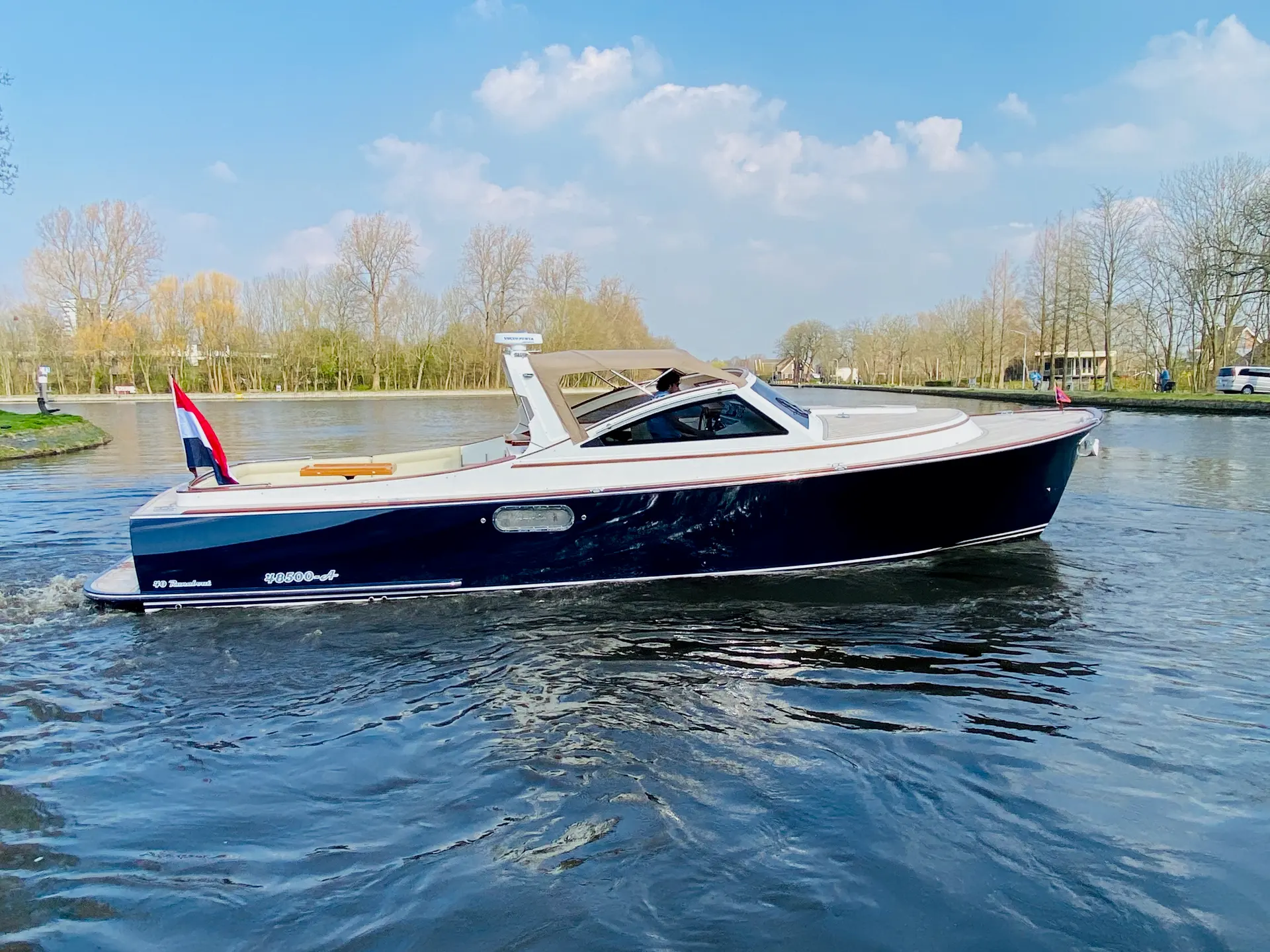 Long Island 40 Runabout
