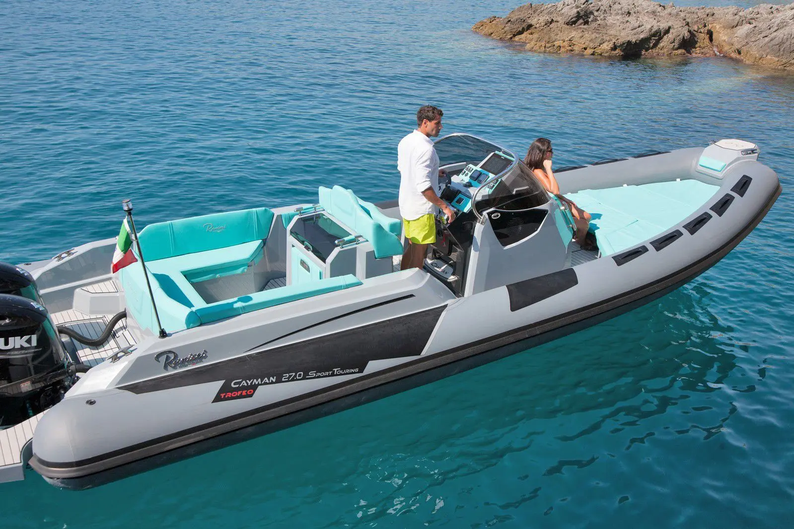 Ranieri International Cayman 27.0 Sport Touring