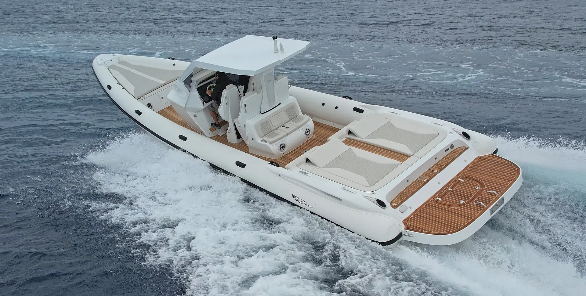 Ribco Venom 44 Open Sterndrive