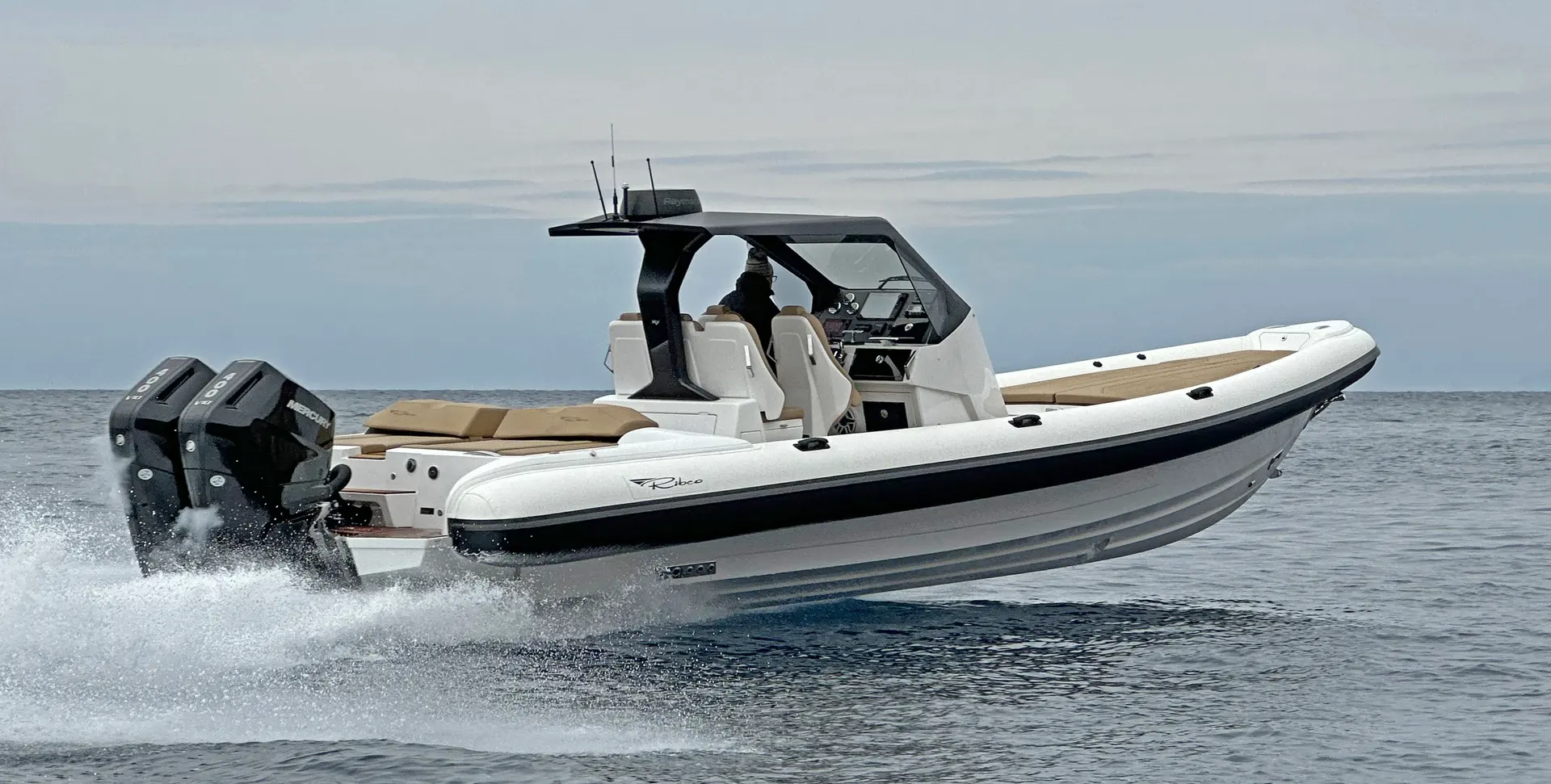 Ribco Seafarer 36 X Outboard