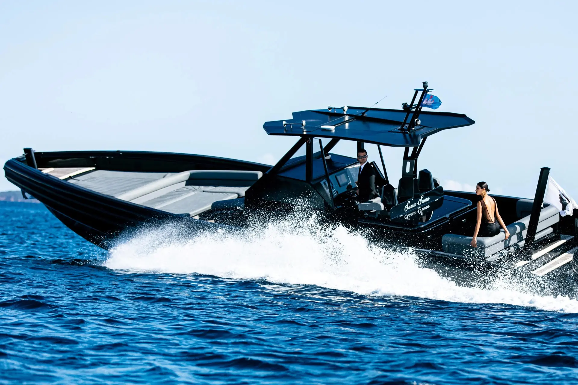 SeaWater 43 Kymera