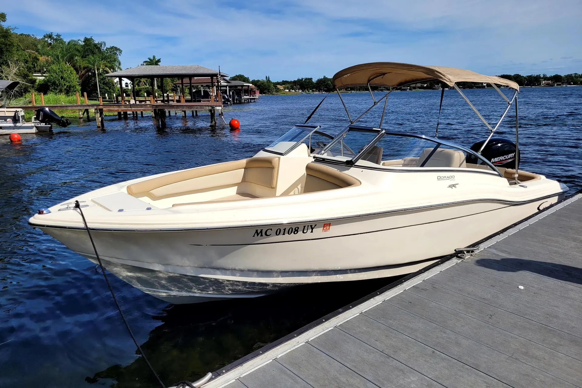 Scout 210 Dorado