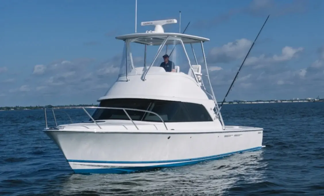 Bertram 35 Flybridge