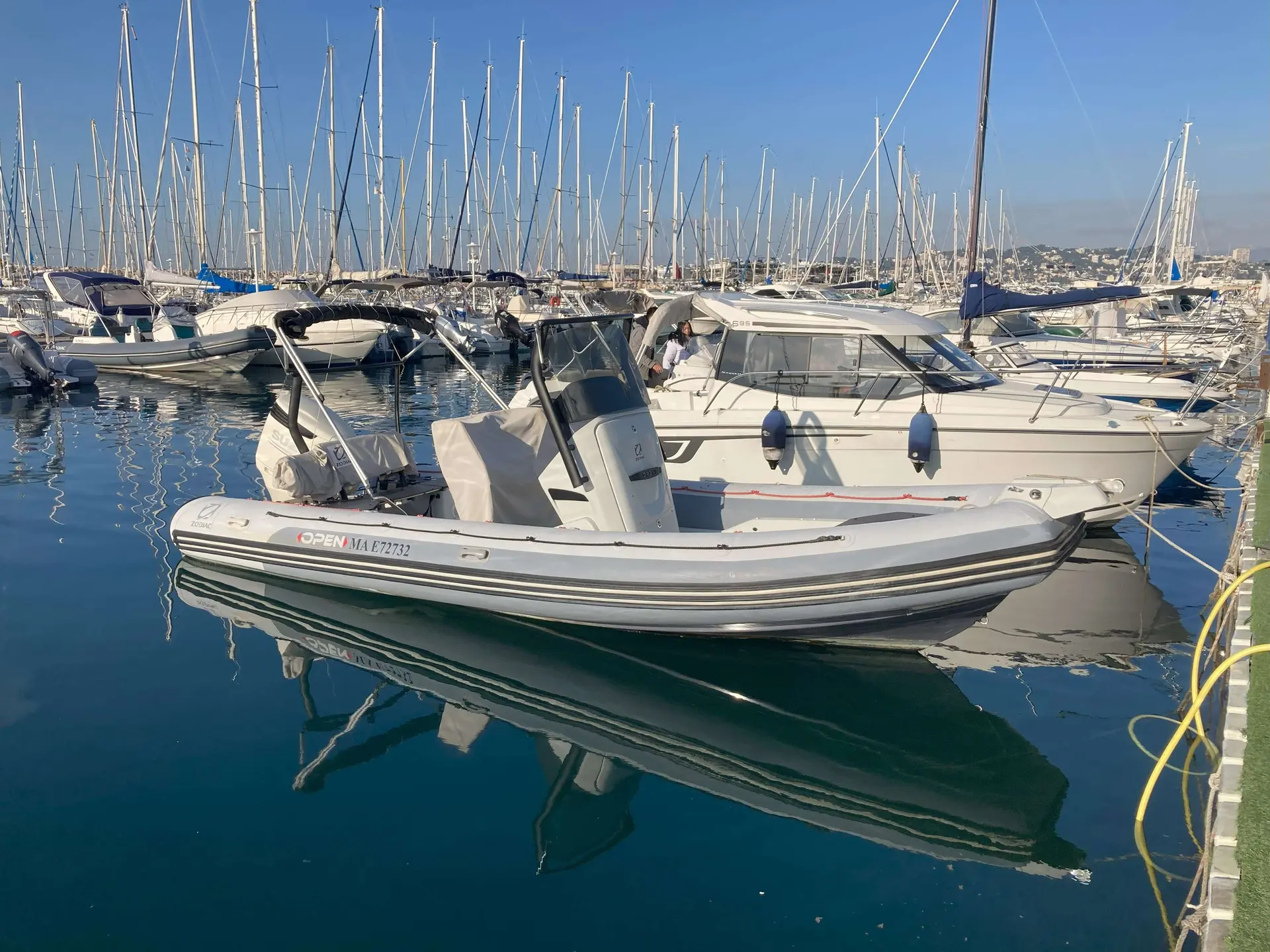 Zodiac Pro 850