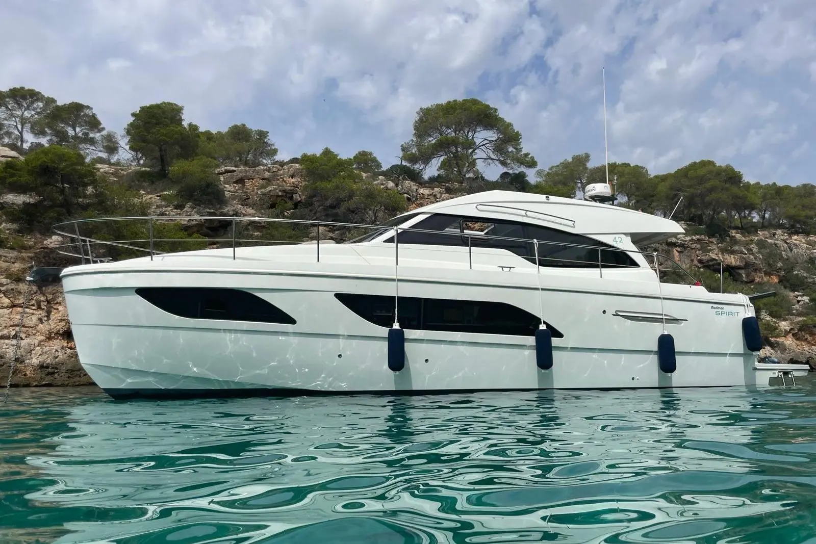 Rodman Spirit 42 Coupe
