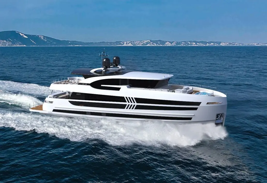 Lazzara Yachts UHV 100