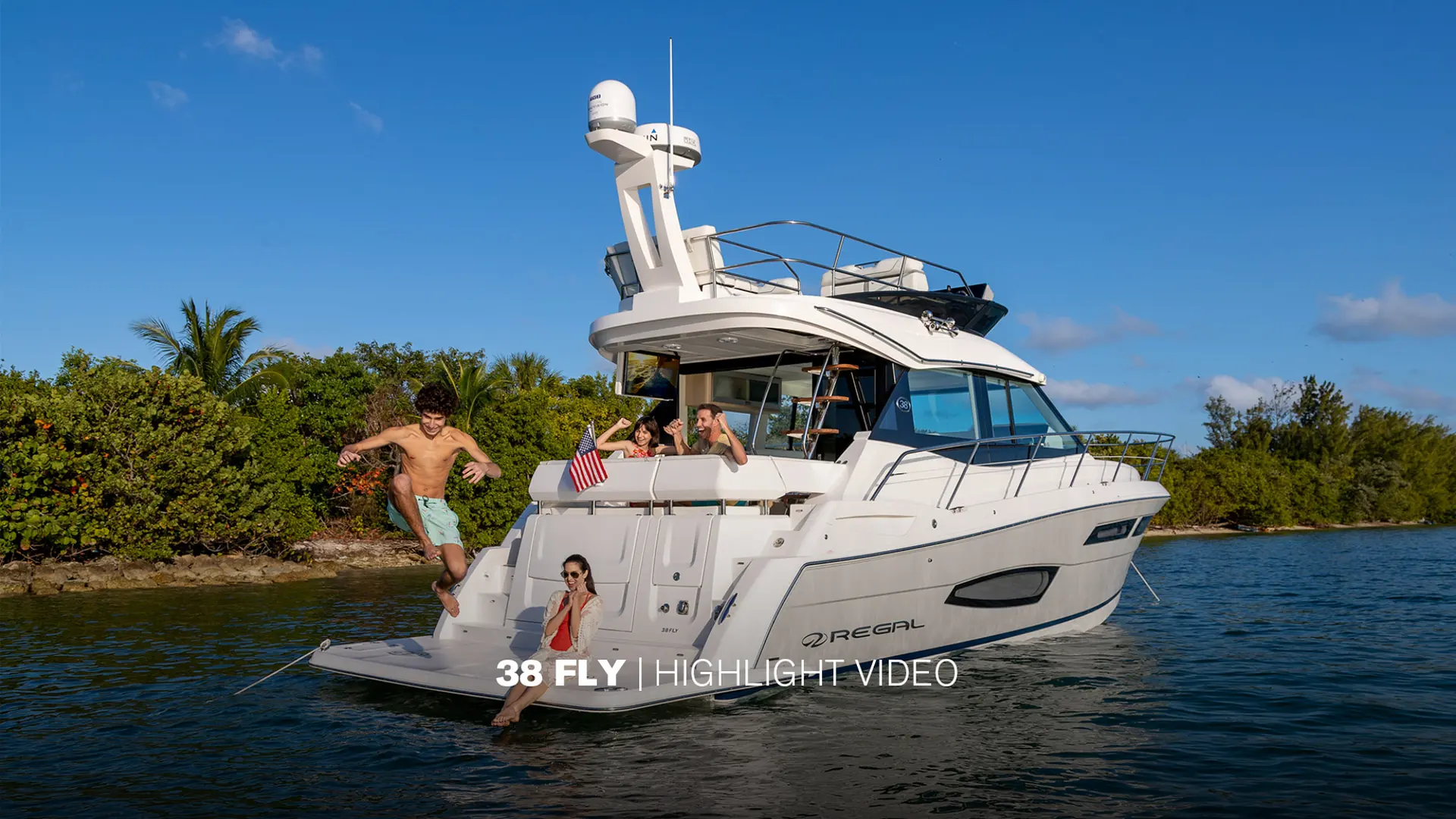 Regal Boats 38 Fly