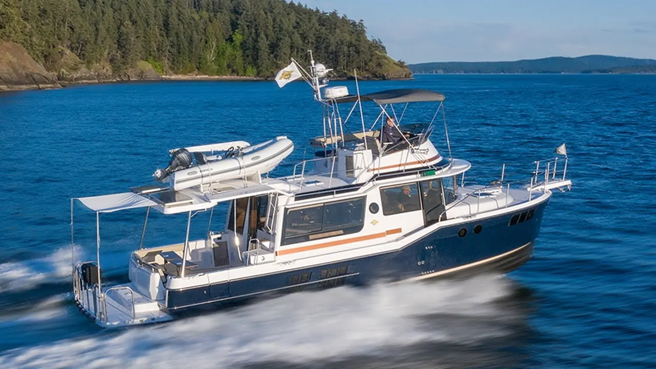 Ranger Tugs R-43 S