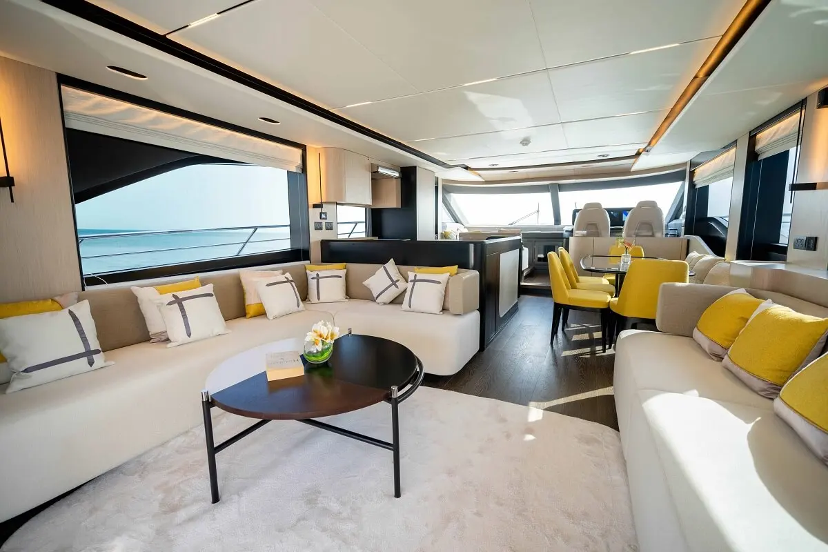 Gulf Craft Majesty 72