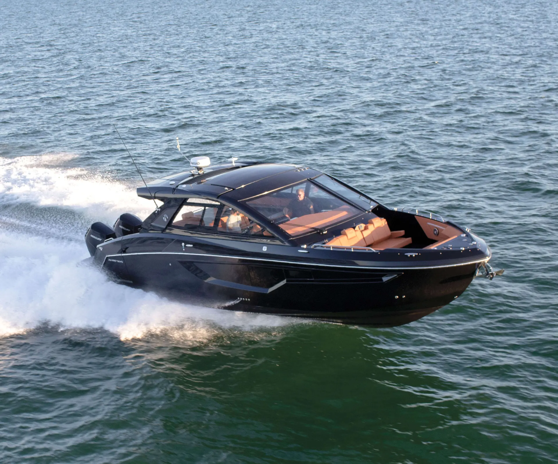 Cruisers Yachts 42 GLS OB